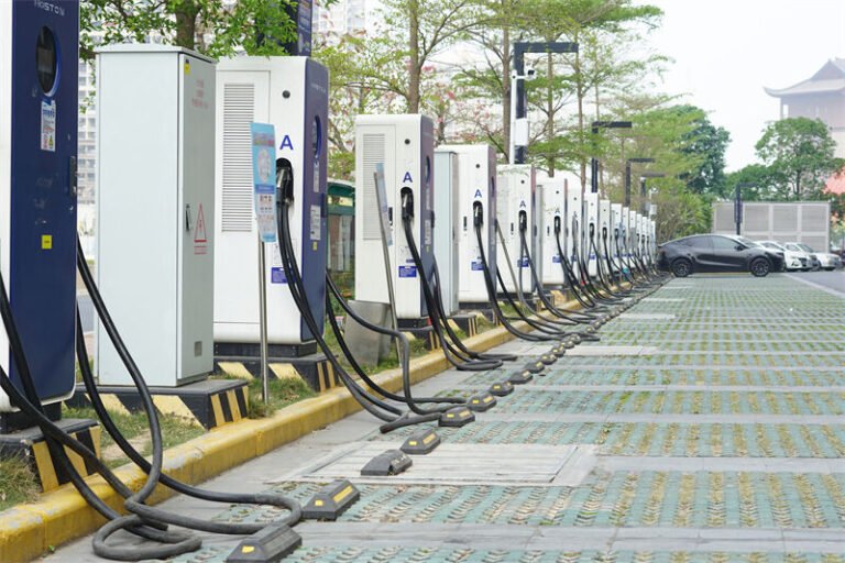 Malaysia Highway Charging Station